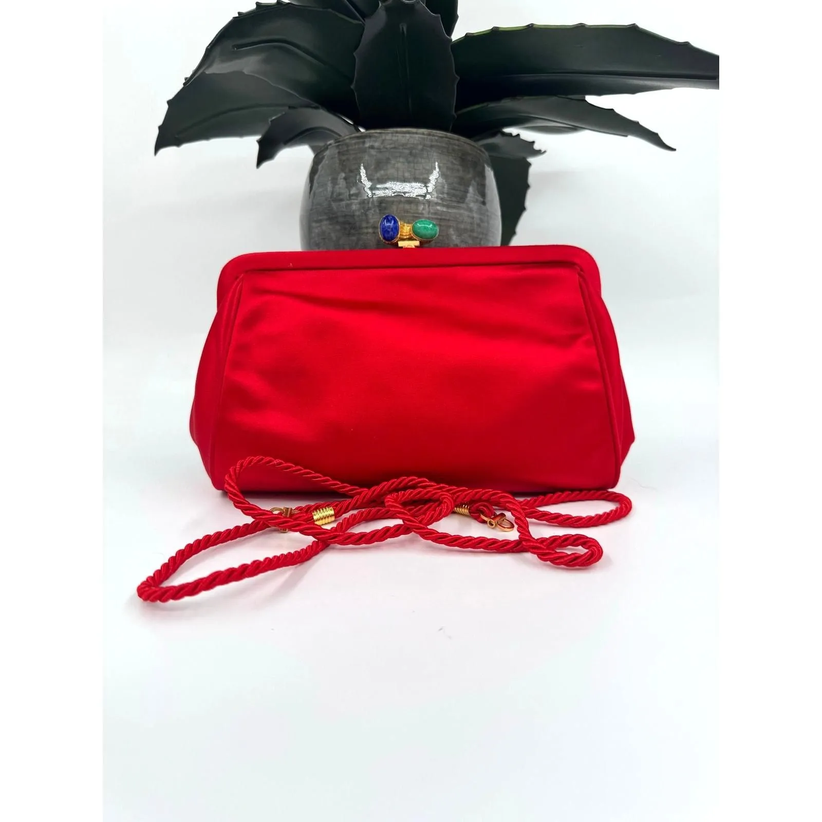 Product image for 405 Fendi Vintage Red Silk Satin Pasta Clutch with Cord Strap