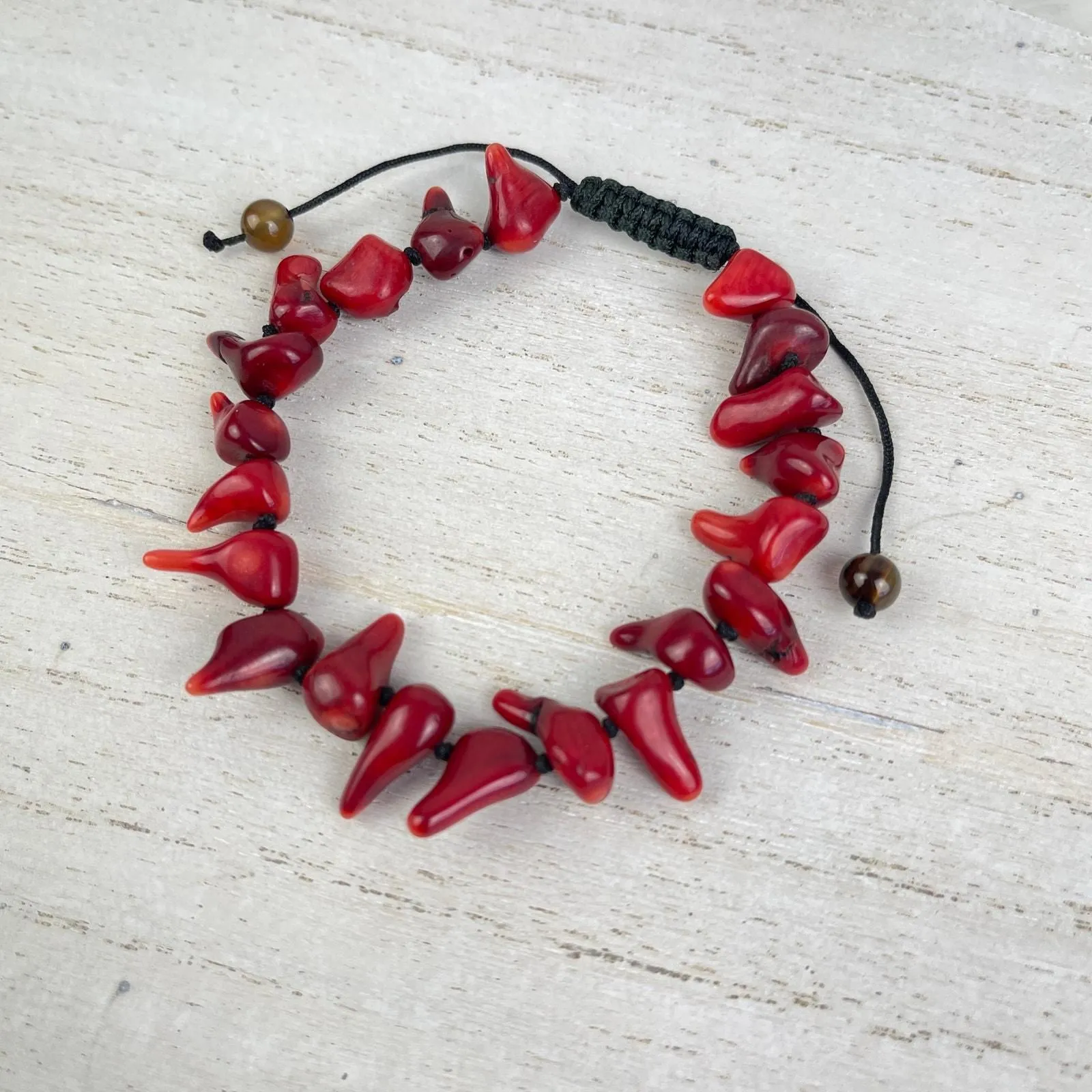 Product image for Vintage Y2K Natural Small Branch Red Coral Bracelet Black Adjustable Cord - Less Than 5 in - Bracelet - pre-owned---excellent