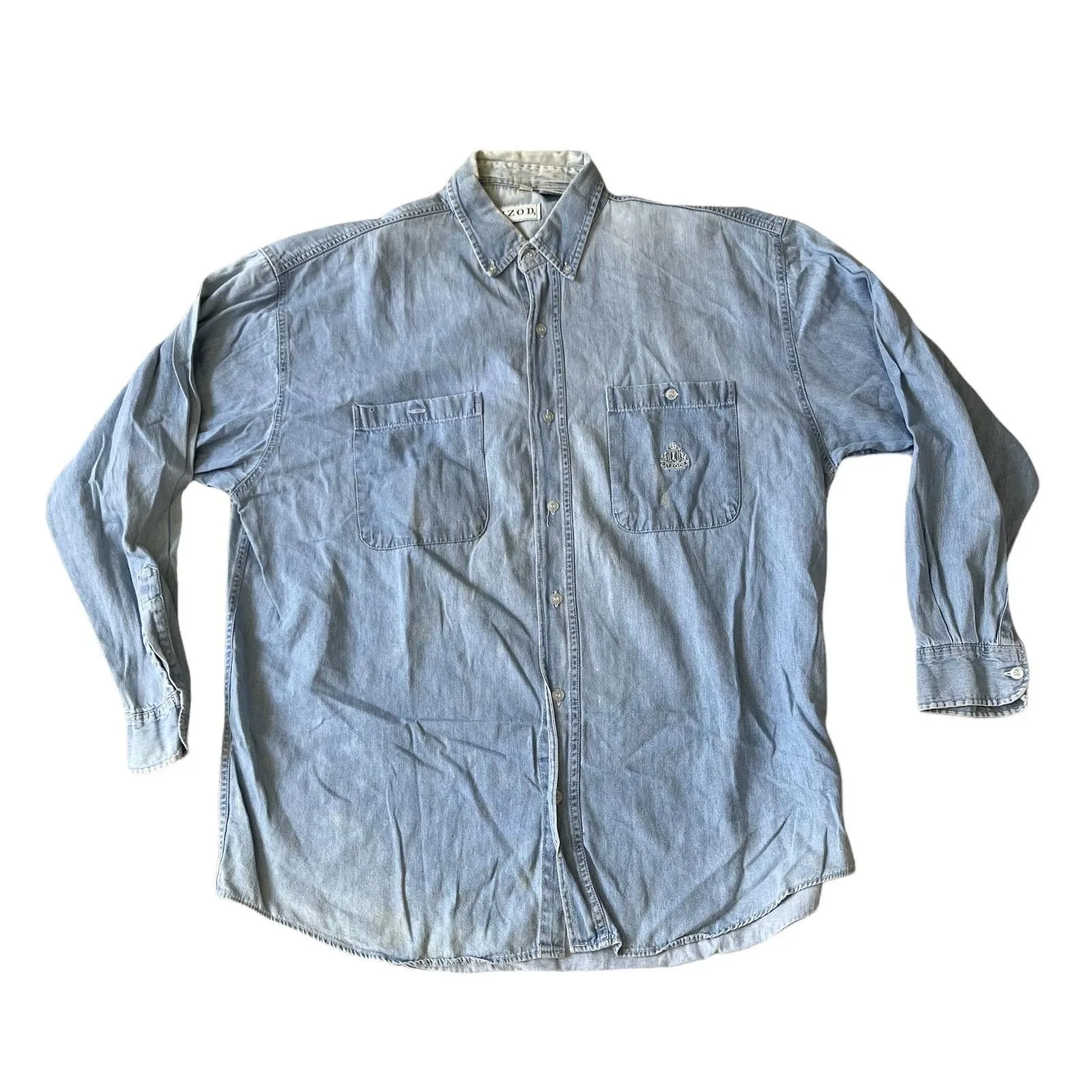 Product image for Vintage Izod Denim Button Up Shirt Size Large - pre-owned---good - IZOD