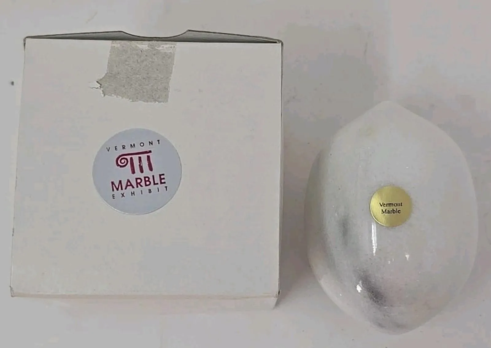 Product image for Vintage Vermont Marble Company Exhibit White / Gray Stipes Lemon Shape U306