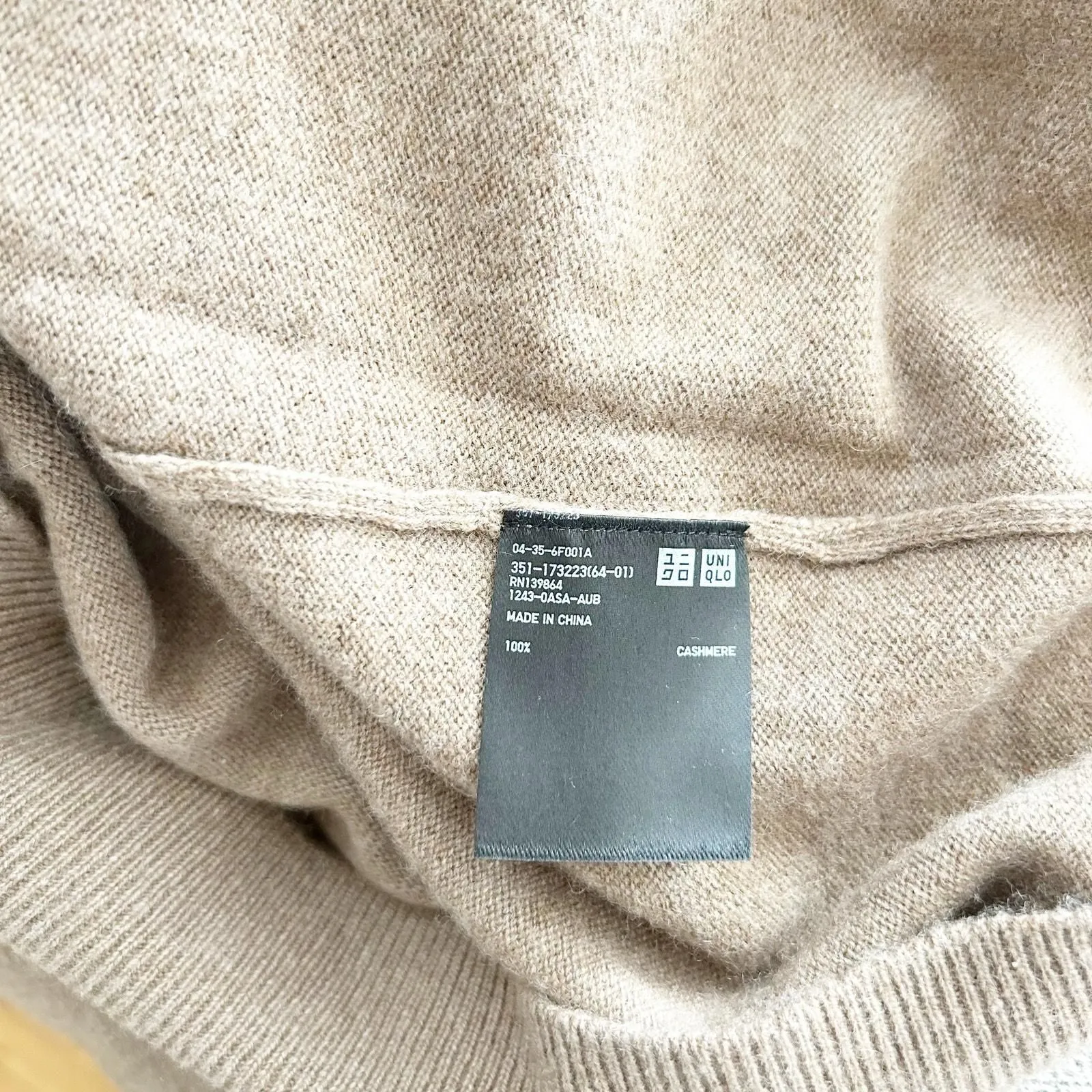 Listing Image Blurred Background