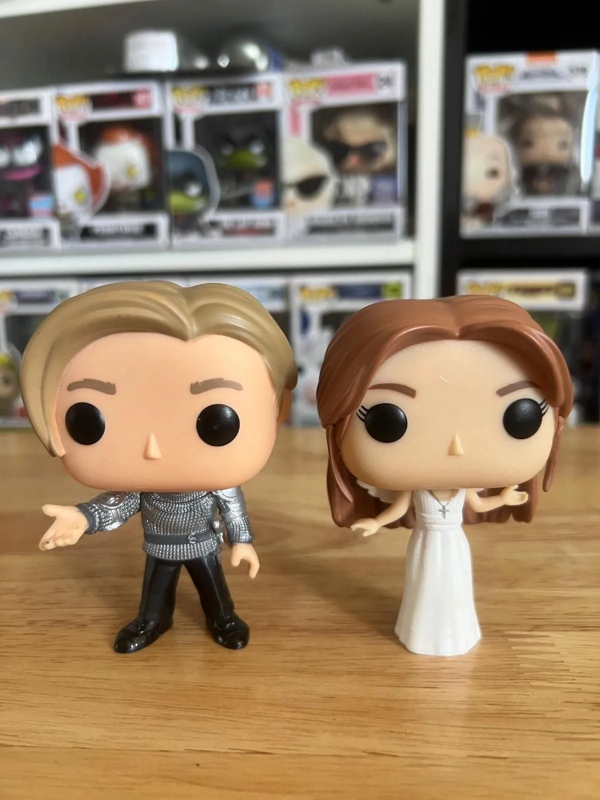 Product image for VAULTED EXCLUSIVE OOB Romeo & Juliet Funko Pop 2-Pack Movies Dicaprio Danes