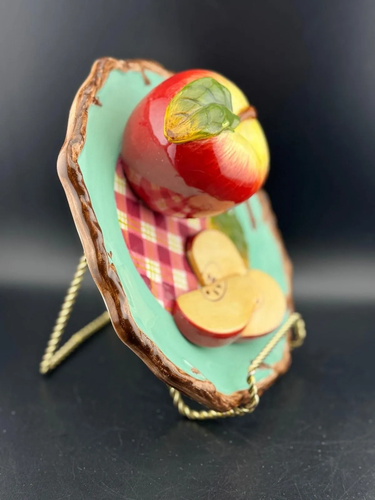 Listing Image Blurred Background