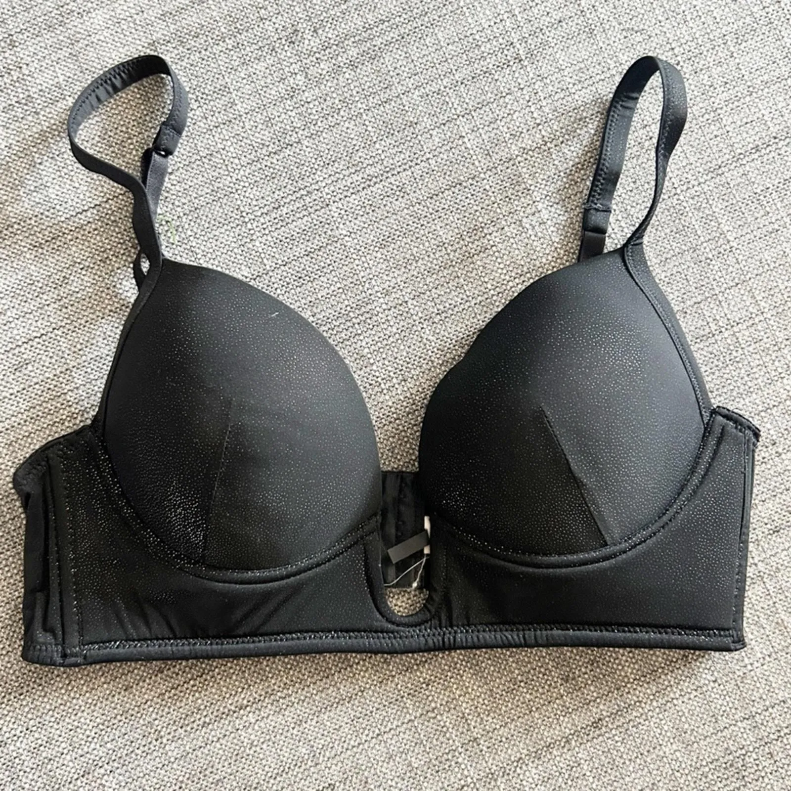 Product image for Tezenis Black Padded Underwire Bra Adjustable Straps Plunge Size 36B - new-without-tags - Tezenis
