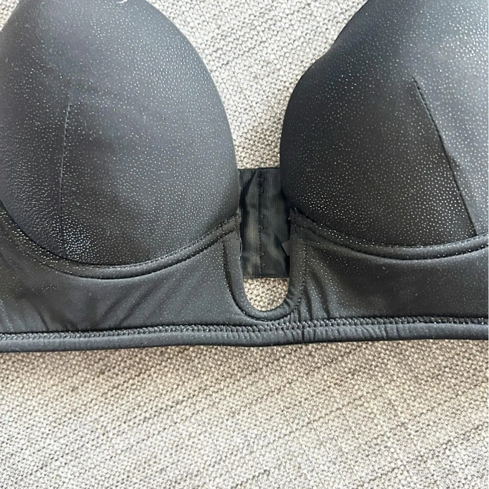 Listing Image Blurred Background