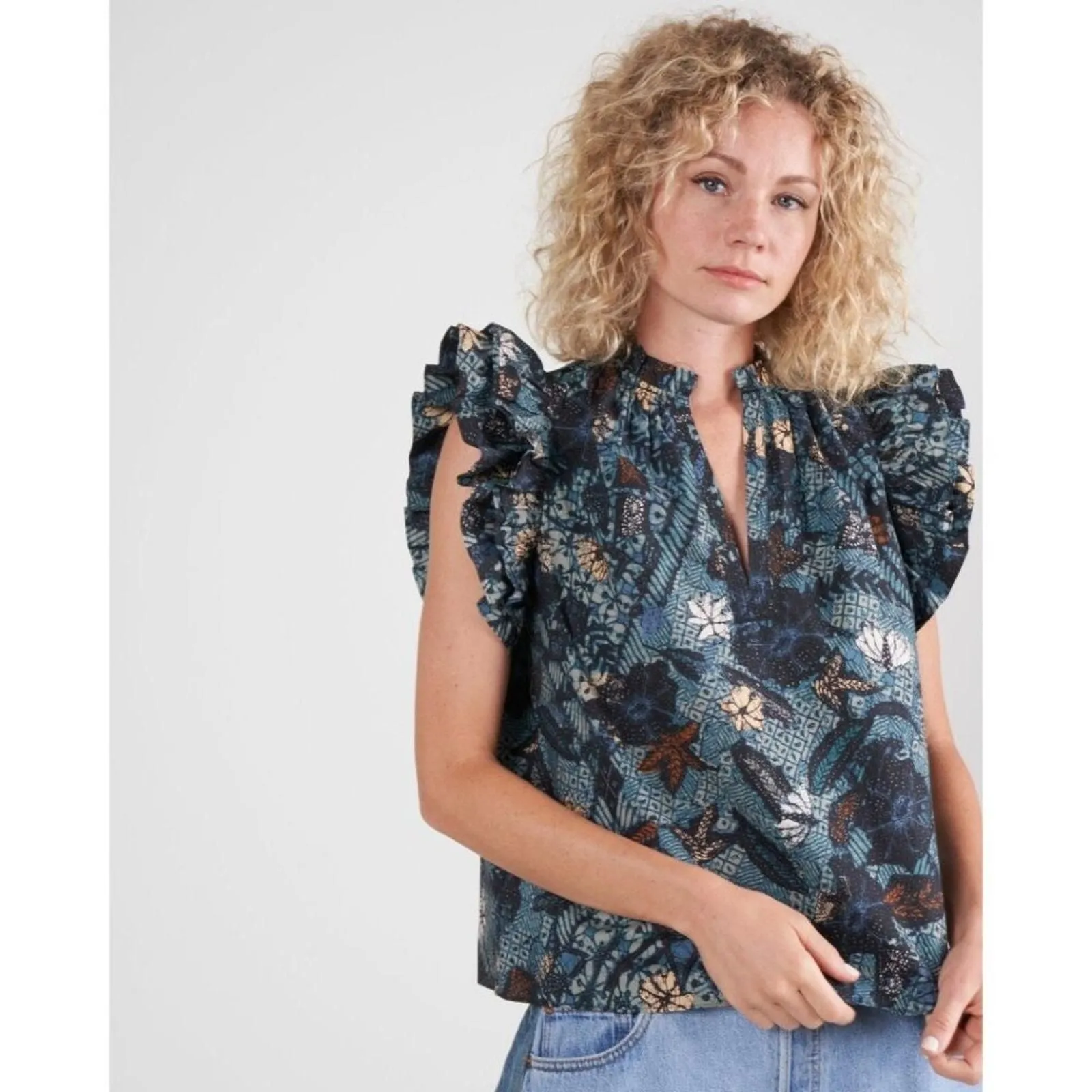 Product image for Ulla Johnson Elena Top Rainforest Rain Ruffled Sleeves Split Neck Cotton Size 0 - new-without-tags - Ulla Johnson