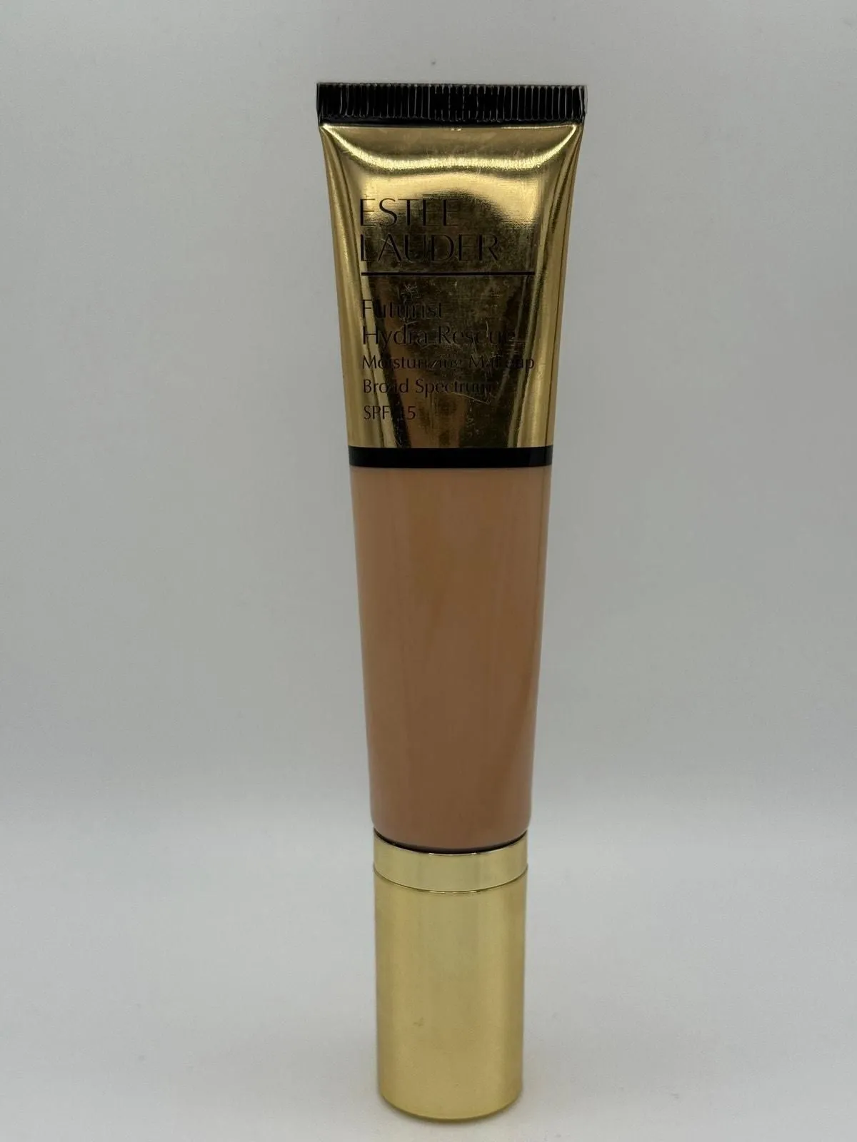 Listing Image Blurred Background