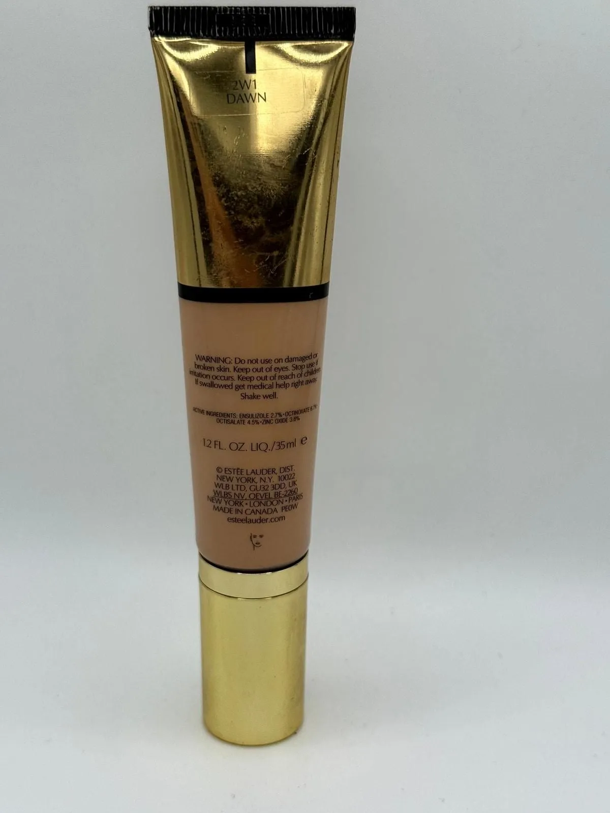 Listing Image Blurred Background