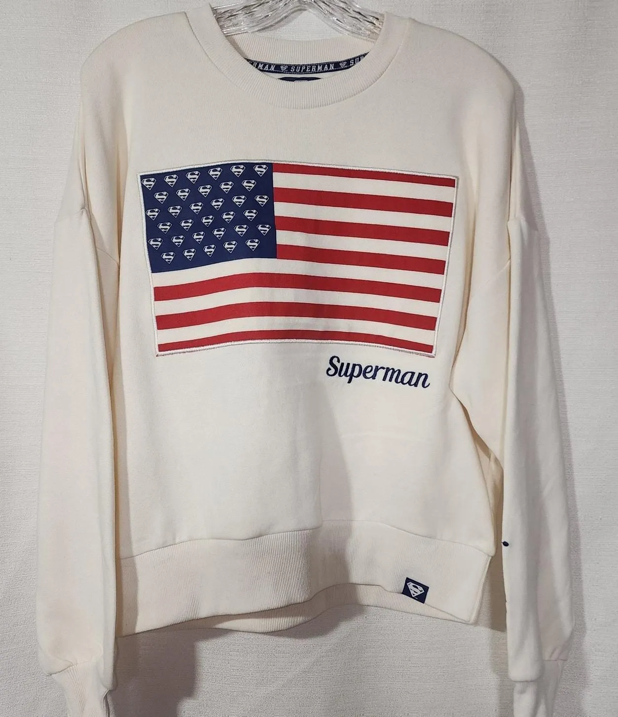 Product image for Superman sweatshirt women's Large NWT - new-with-tags - Superman