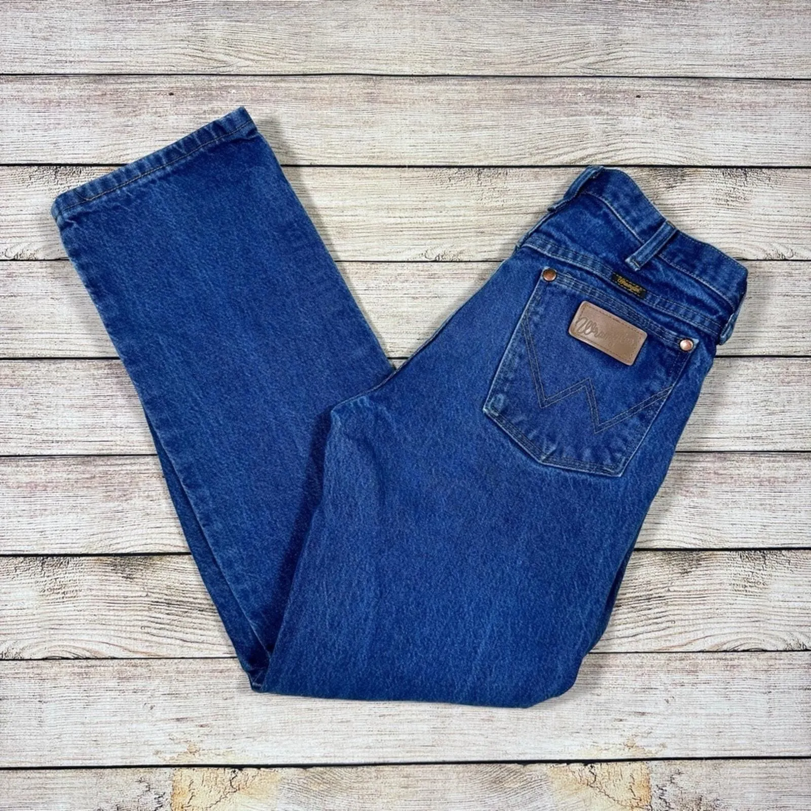 Product image for Wrangler Men's 30 Cowboy Cut Fit Denim Blue Jeans Hemmed to 28 1/2" - Bottoms - pre-owned---good - Wrangler