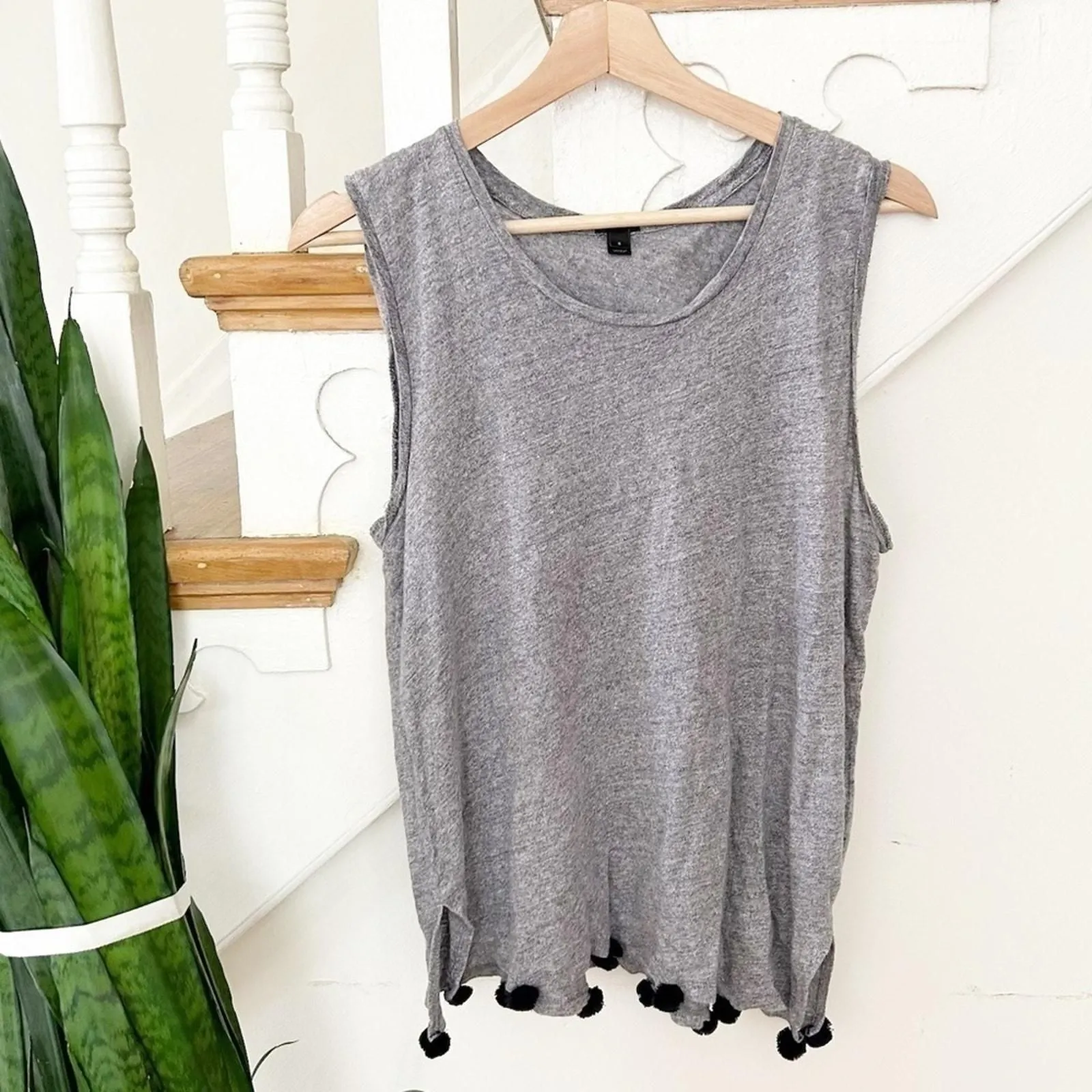 Listing Image Blurred Background