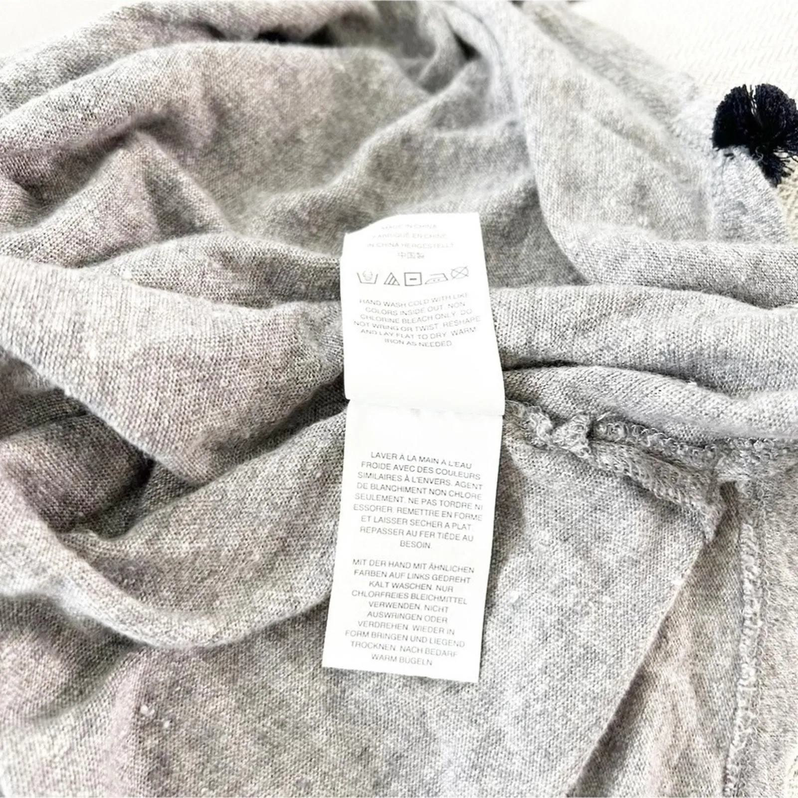 Listing Image Blurred Background