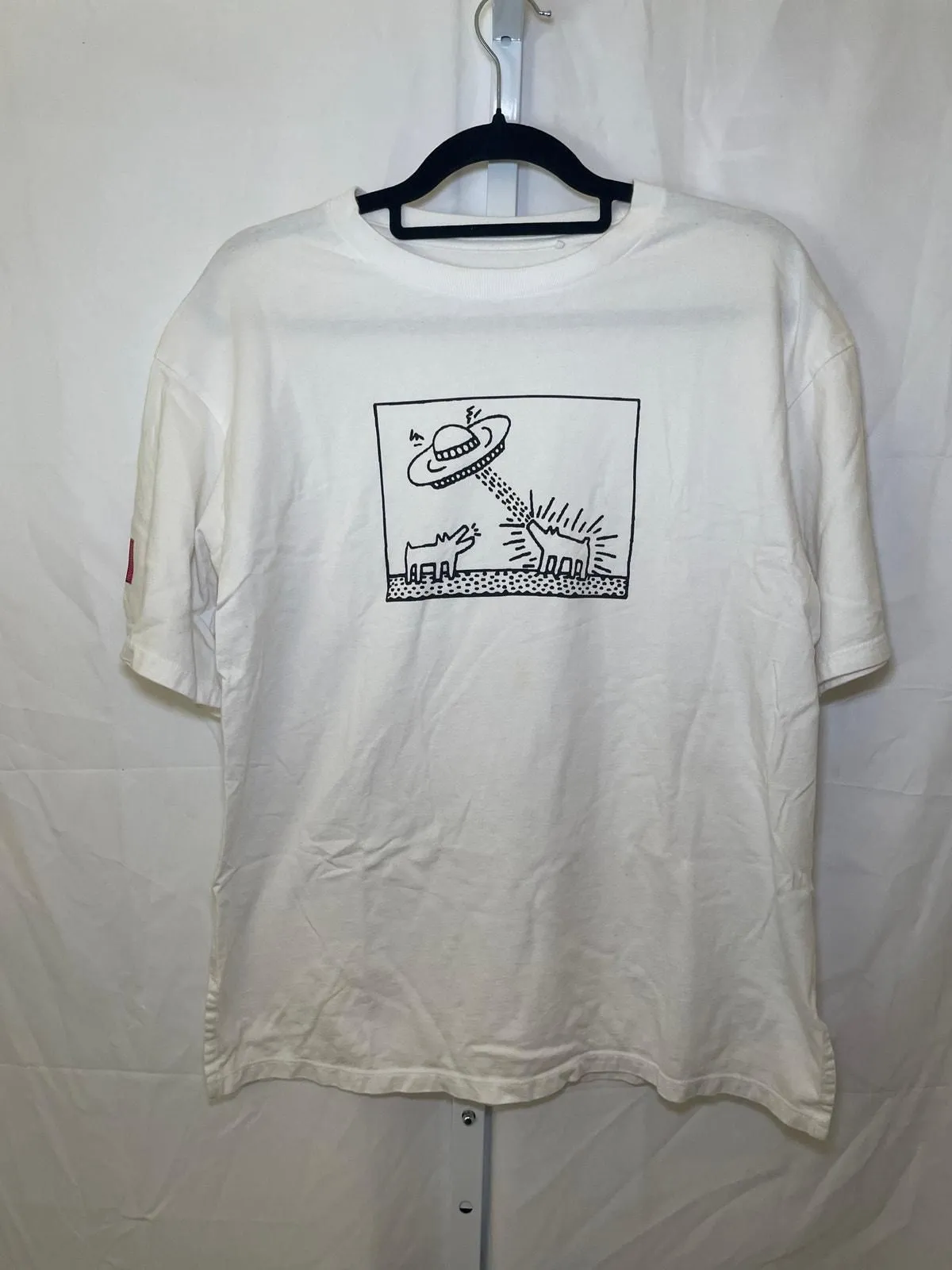 Product image for Uniqlo x Keith Haring Barking Dog Tee - Mens Size M - White