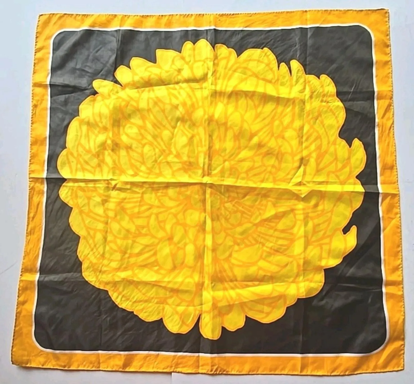 Product image for Vintage Totes Rain Scarf Large Yellow Flower Abt 27"x26.5" U308