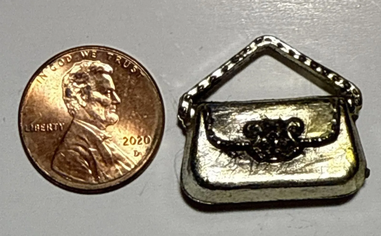 Product image for Vintage Silver Metallic Cracker Jack Purse Charm 1L