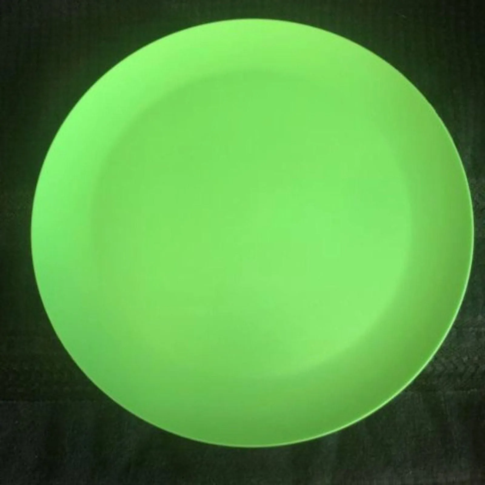 Listing Image Blurred Background