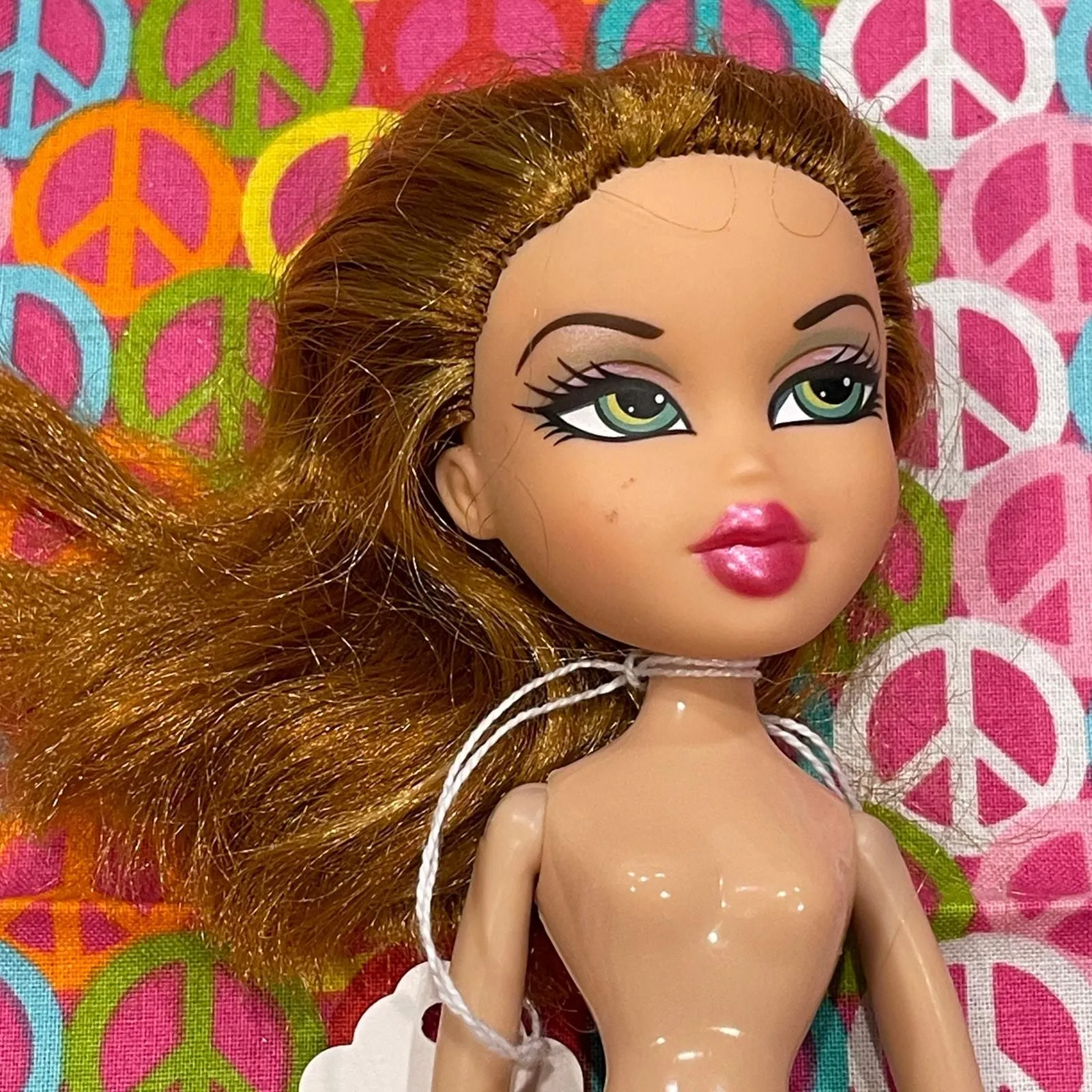 Product image for Bratz Strut it Meygan Doll Lot 20B #79