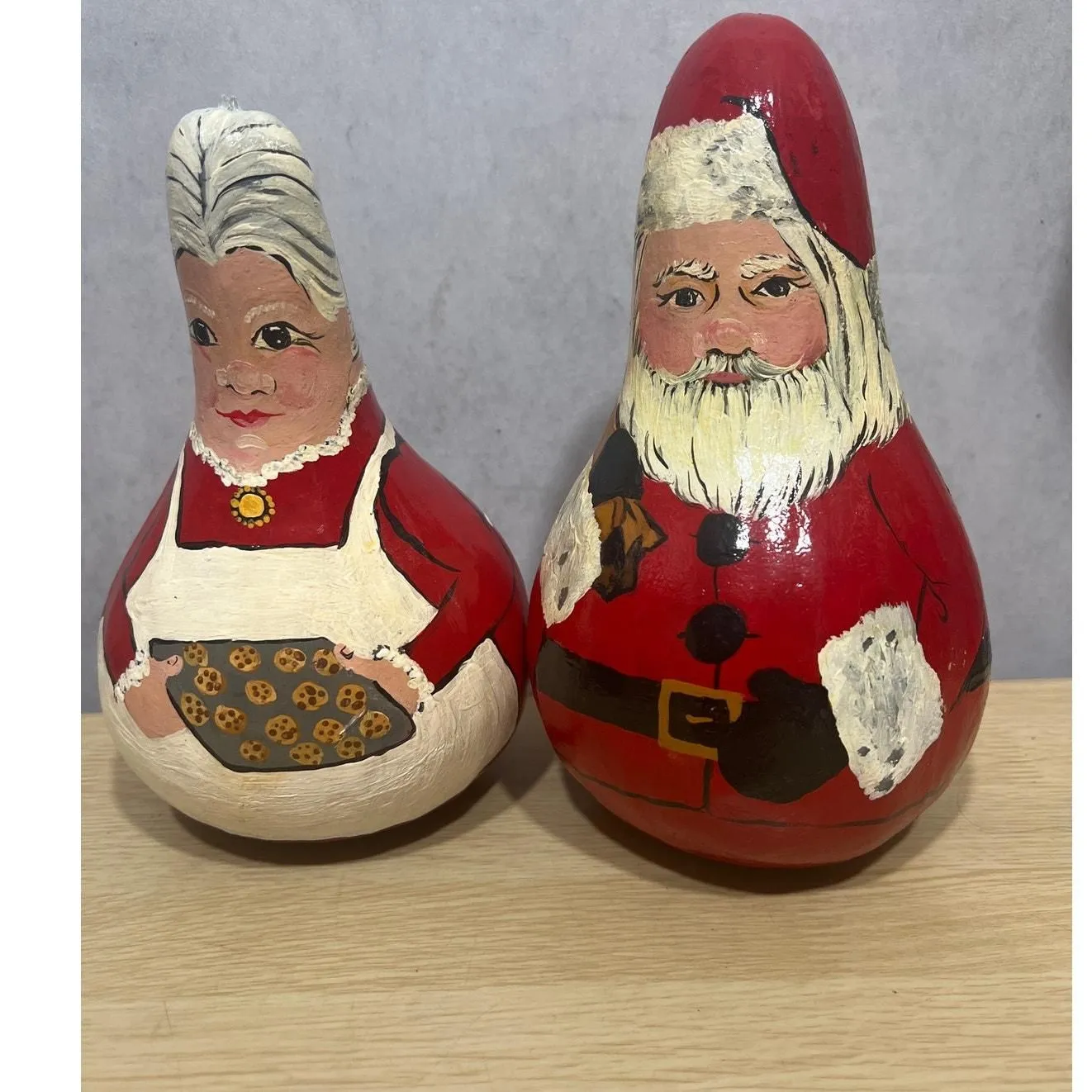 Product image for Vintage 1998 Mr Santa & Ms Santa Hand Painted Gourd 
