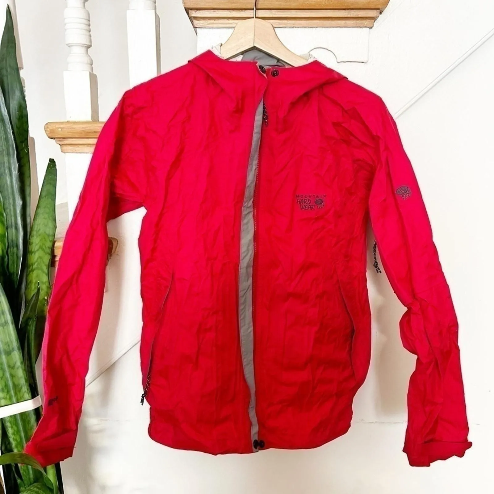 Product image for Mountain Hardwear Womens Conduit Silk Zip Up Front Winter Ski Jacket Coat Sz S - pre-owned---good - Mountain Hardwear