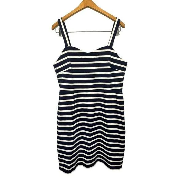 Product image for Old Navy Women's Dress L Blue/White Striped Sleeveless Mini Knit Sweetheart