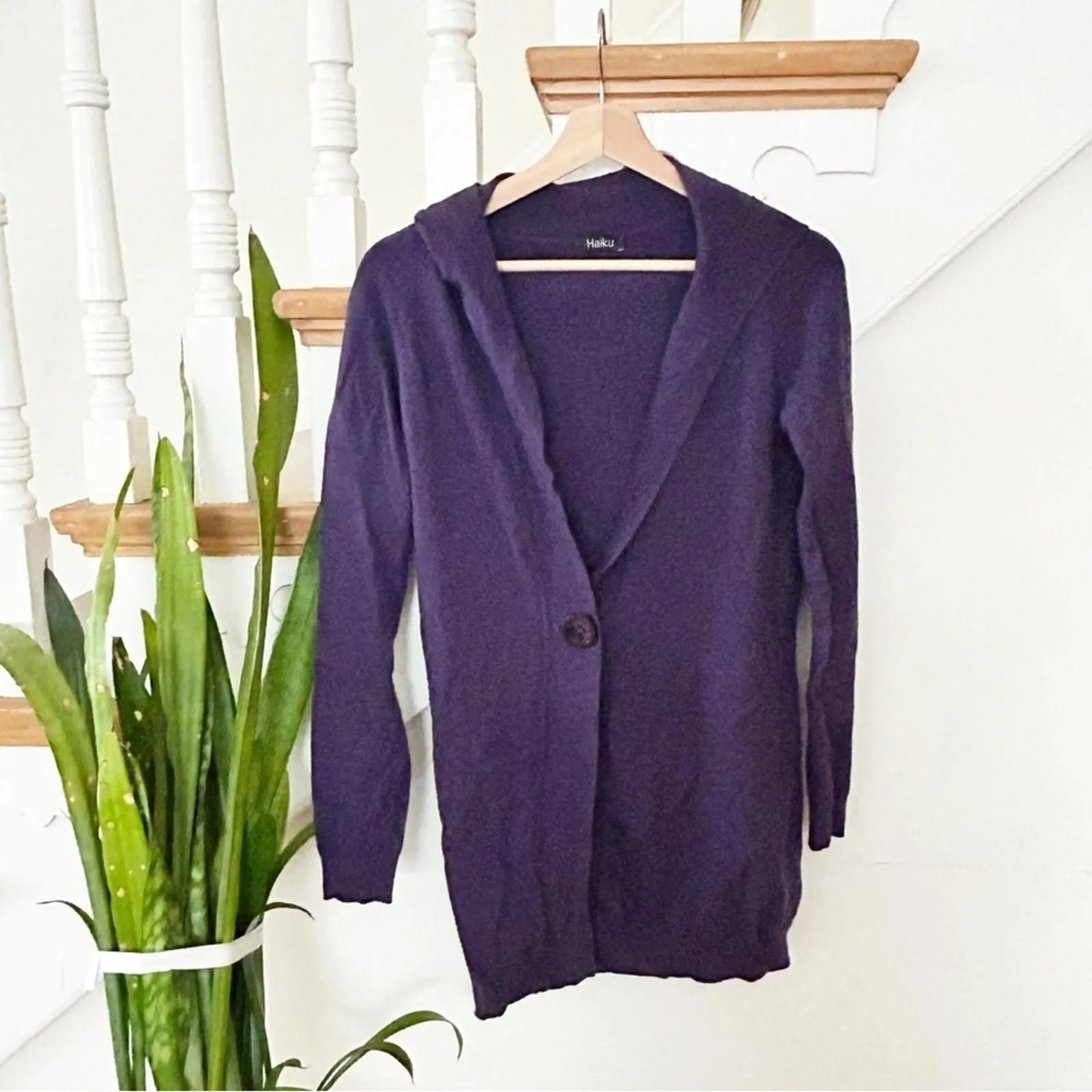 Product image for Haiku Purple Hooded Cardigan Sweater Soft Cozy Knit Made in Italy V-Neck Size M - new-without-tags - Haiku