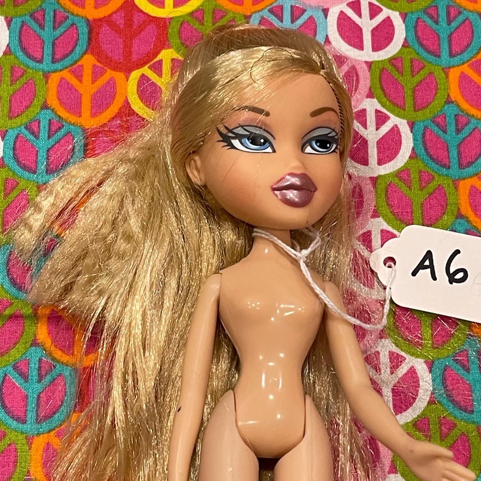 Product image for Bratz Cloe Make up Magic Doll Lot #20A Doll A- #6 Nude Fashion Doll Only