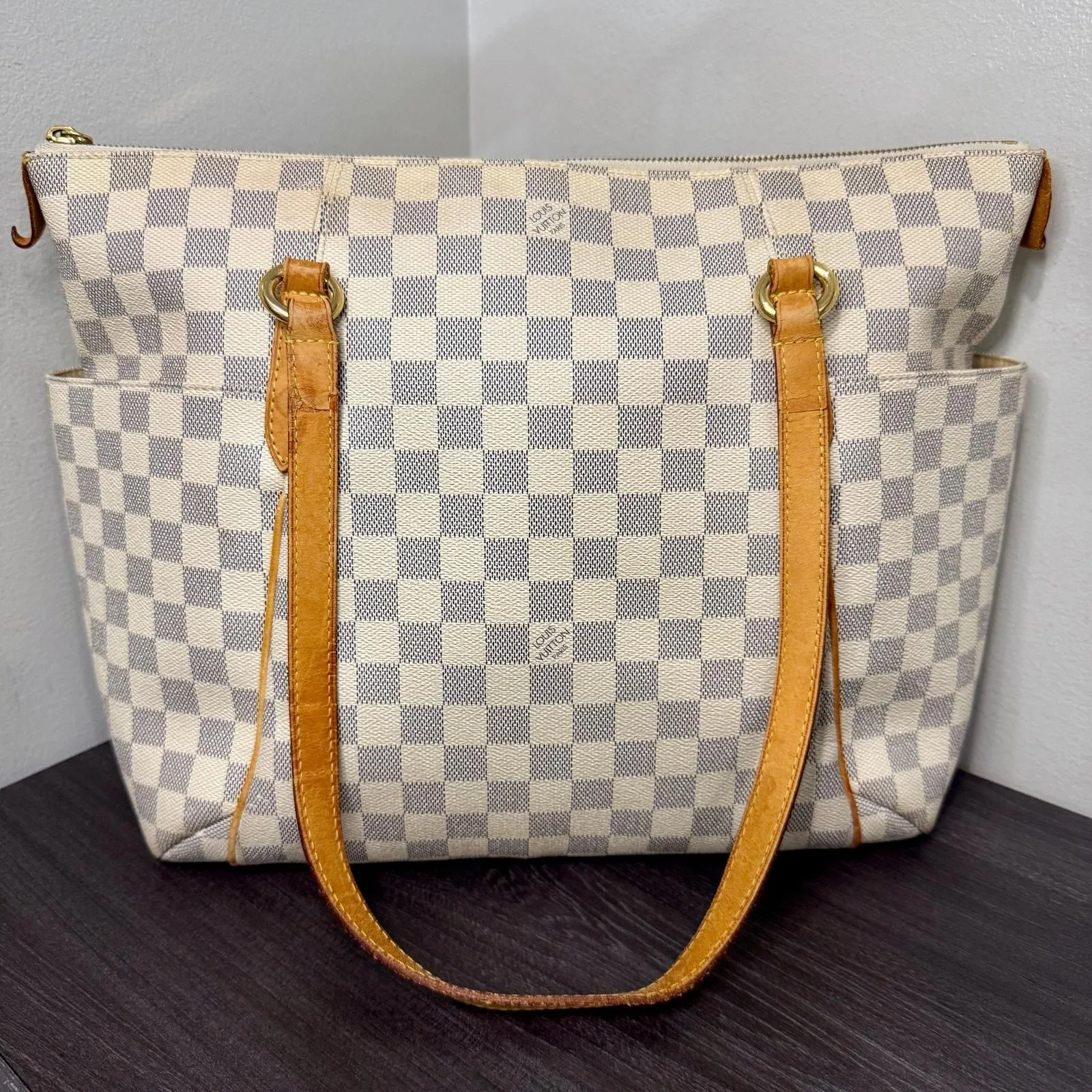 Product image for #1053 LOUIS VUITTON Damier Azur Totally MM (TOP PICK!)