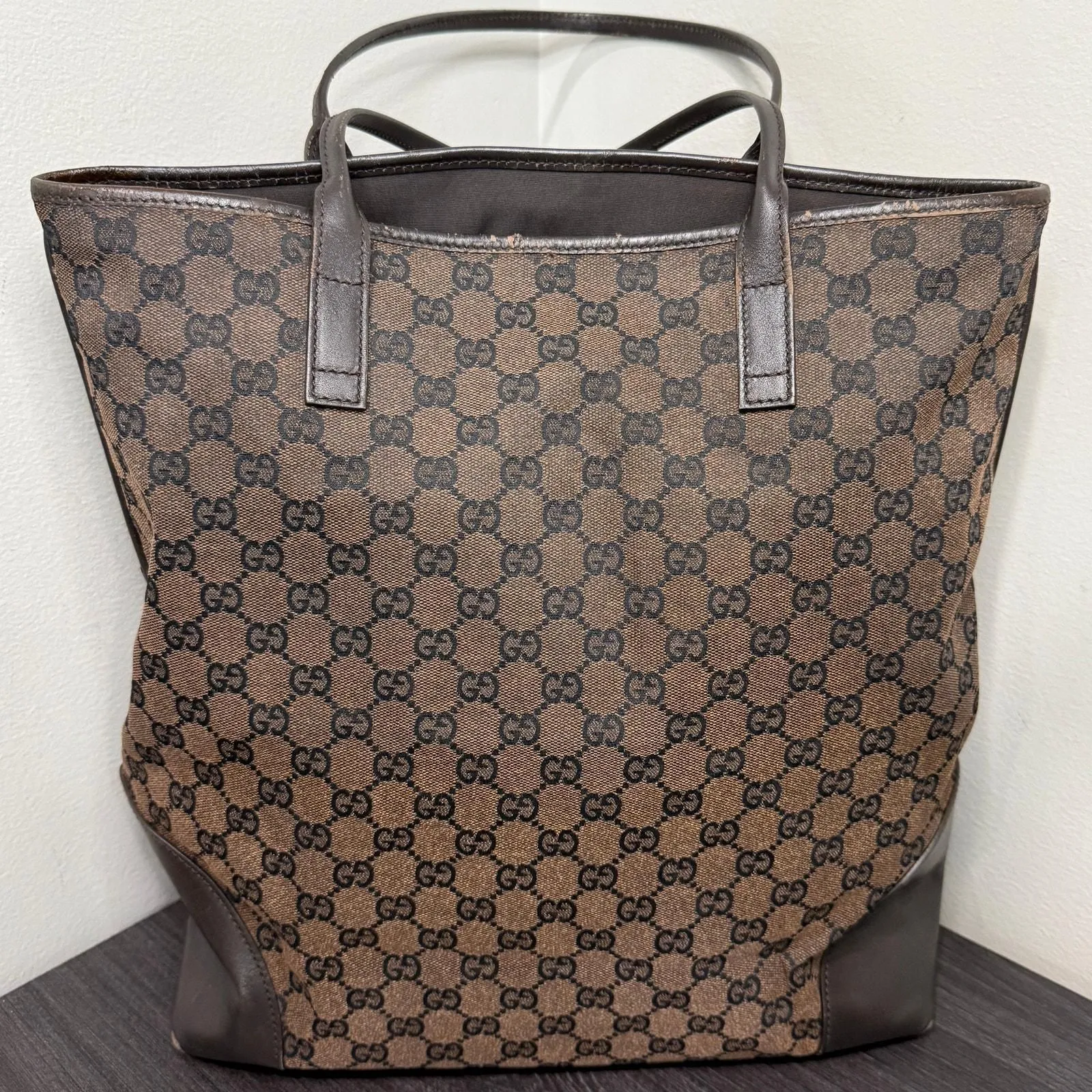 Product image for #1054 Gucci GG Large Canvas Tote