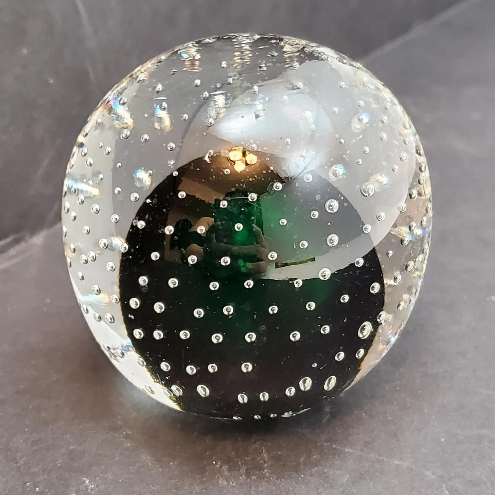 Product image for Vintage Control Bubbles Round Pacific Japan Paperweight Clear Green 2.75" - pre-owned---good