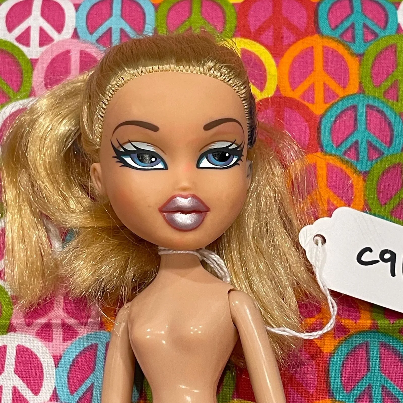 Product image for Bratz Cloe Doll #C91 Lot 9 Nude Fashion Doll Only Ink in Hair