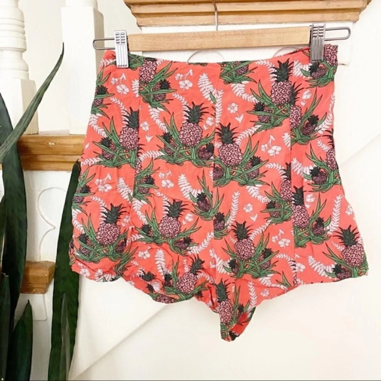 Product image for ASOS pineapple pattern print shorts high rise sz 2 - new-without-tags - ASOS
