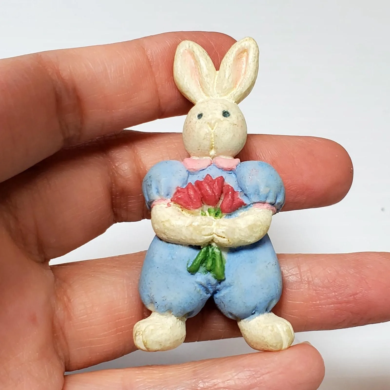 Product image for Rabbit Brooch Pin 2" Cute Bunny Flowers Bouquet Easter Vtg - Brooch - pre-owned---excellent