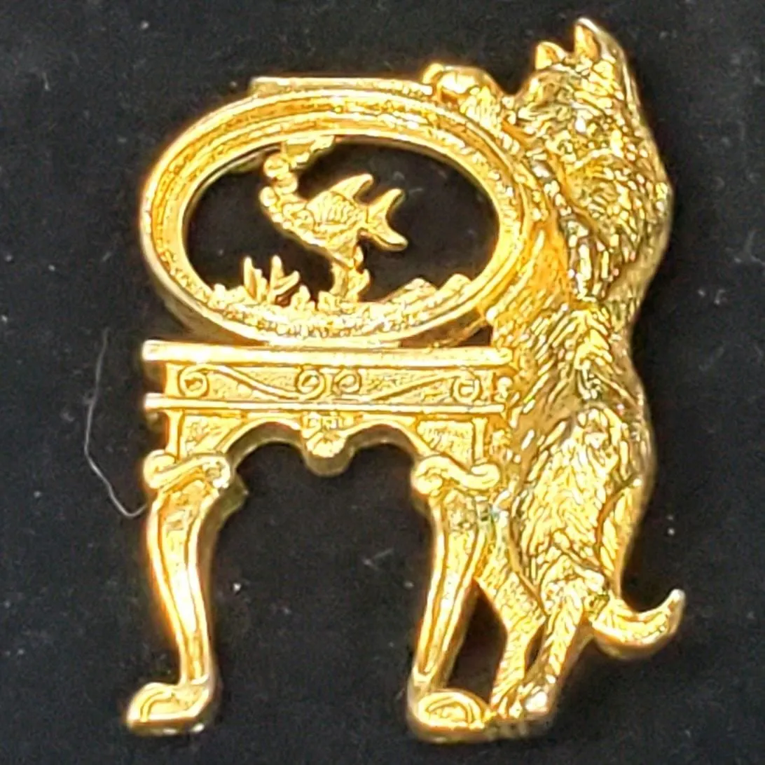 Product image for Vintage 1928 Cat And Fish Bowl Kitty Brooch Broken No Lucite or Pin 2" - Brooch - pre-owned---damaged
