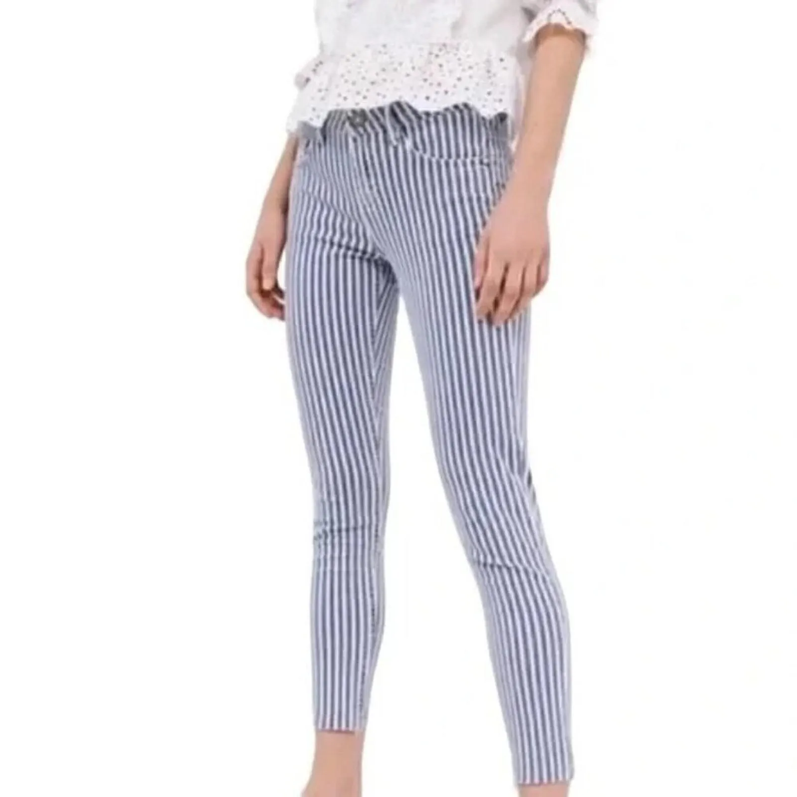 Product image for Zara Basic Z1975 Denim Blue White Railroad Stripe Raw Hem Cropped Jeans Size 4 - new-without-tags - Zara