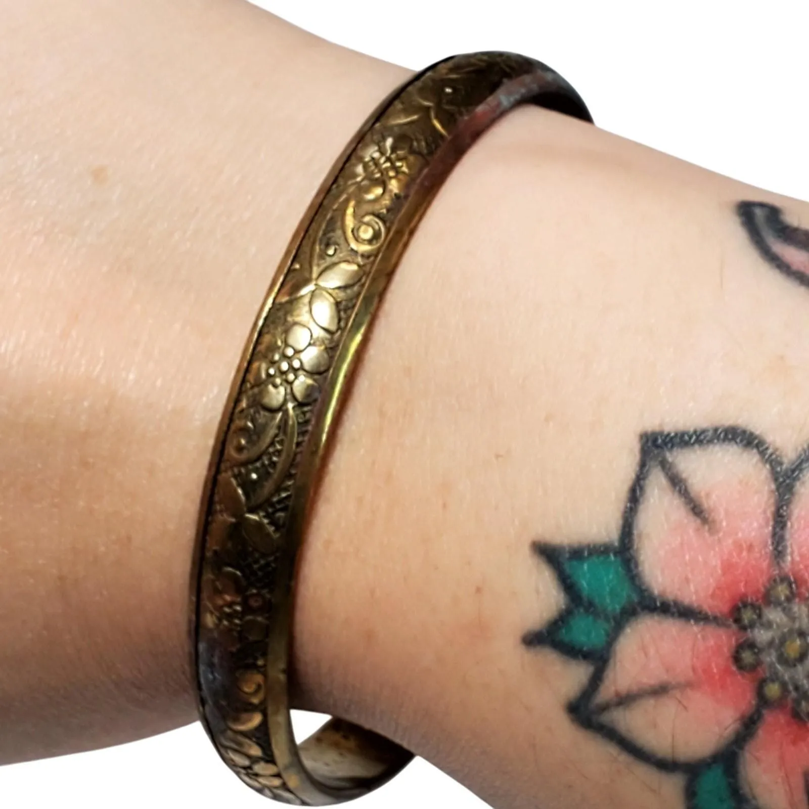 Product image for Beautiful Brass Bangle Bracelet Floral Design Throughout 5" Vtg - Bracelet - 5 - 5.5 in - pre-owned---excellent
