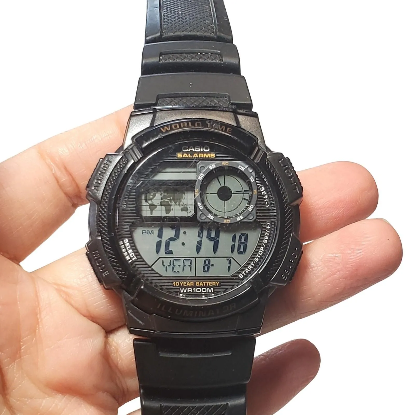 Product image for Vintage Casio AE-1000W 3198 Men’s World Time Digital WR 100M Watch Works - Other - pre-owned---good