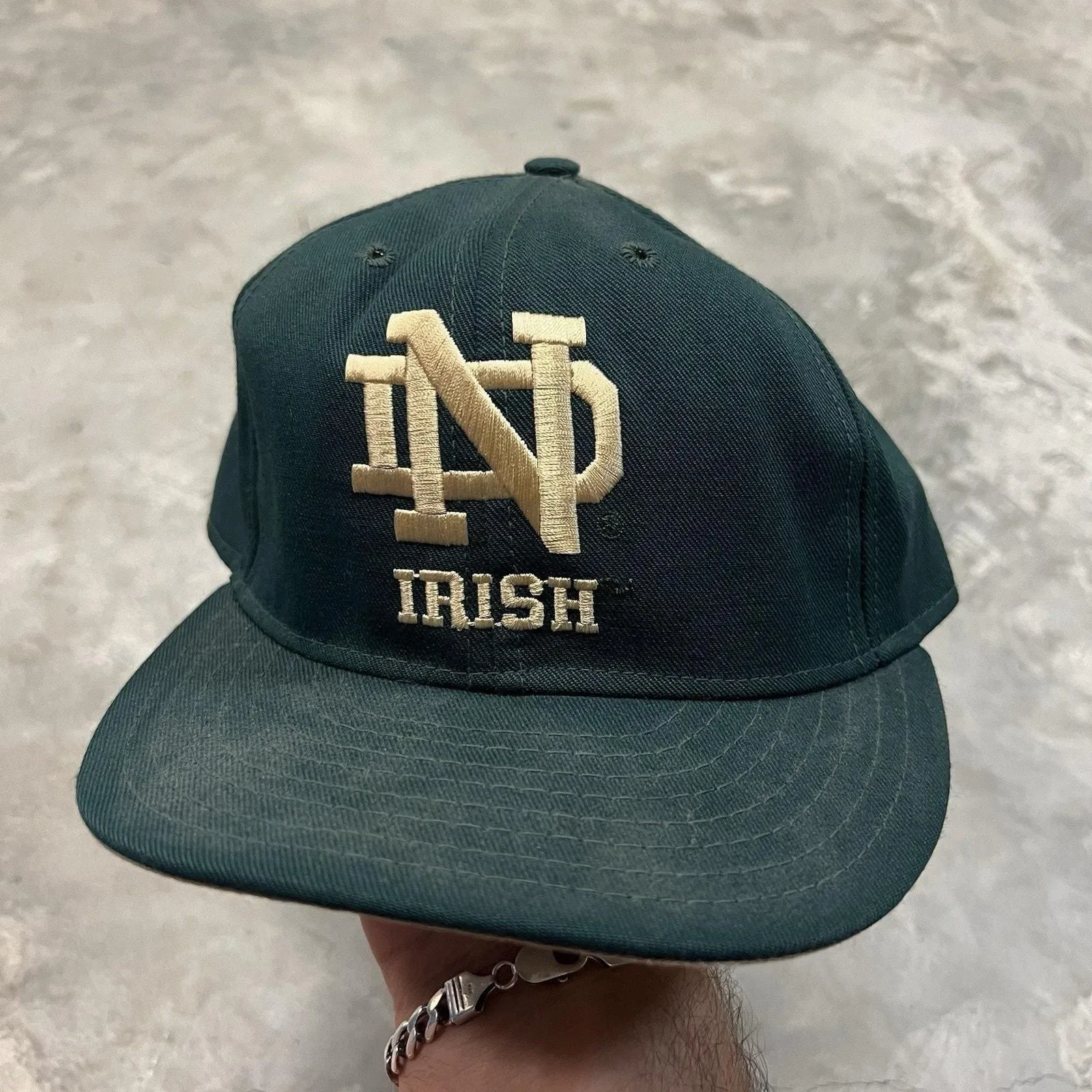Product image for Vintage Notre Dame Fighting Irish Football Pro Line Fitted Hat Cap 7 1/4 Green - Pro Line