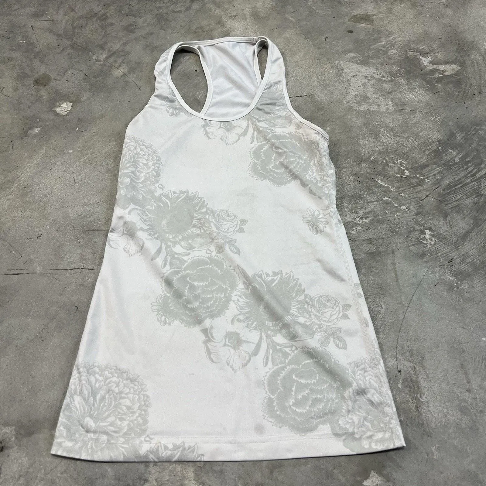Product image for Lululemon Floral Razorback Tank Top With Women Size 4 Read Description - Lululemon