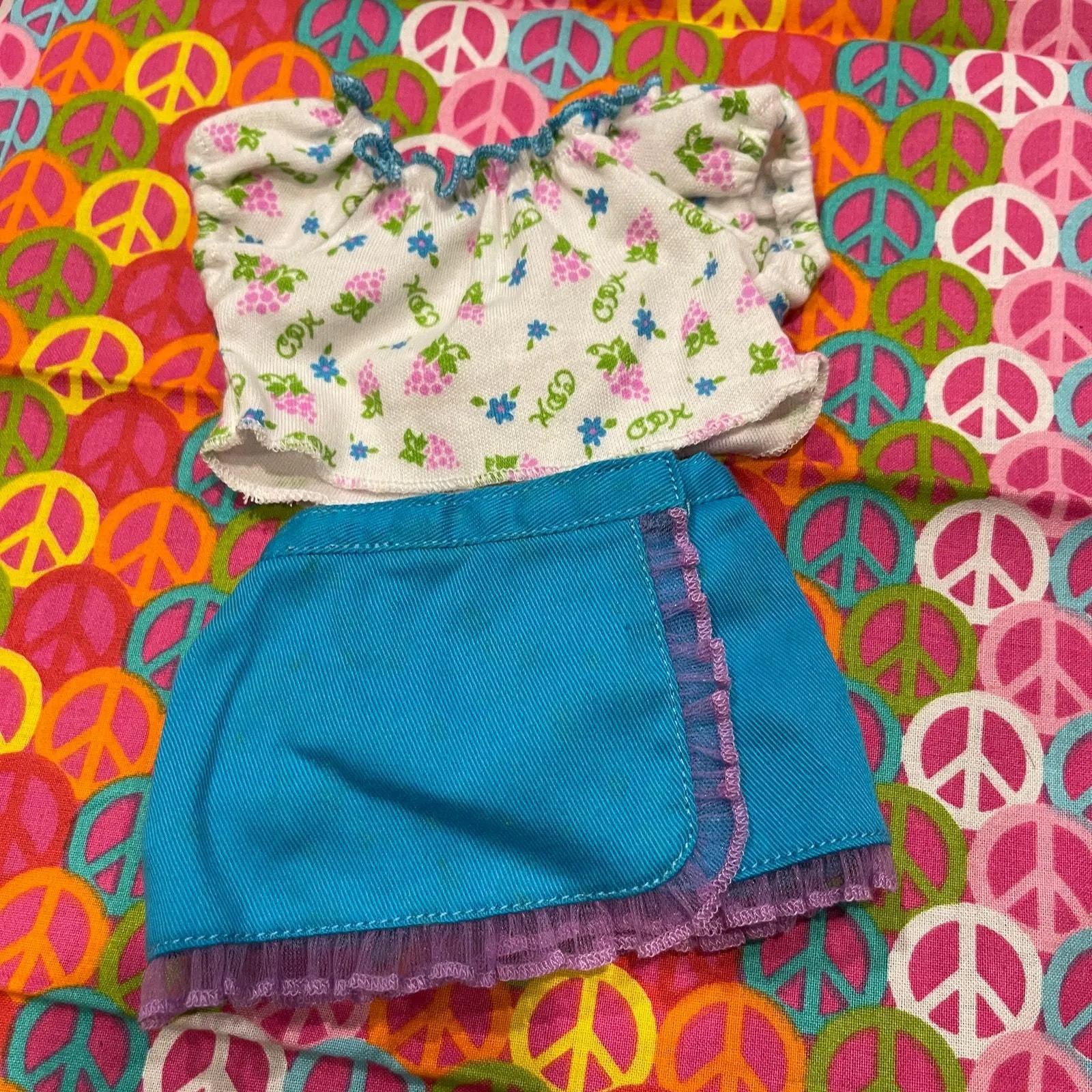 Product image for Cabbage patch Kids White CPK Top, Blue Skirt CPK Doll Clothing