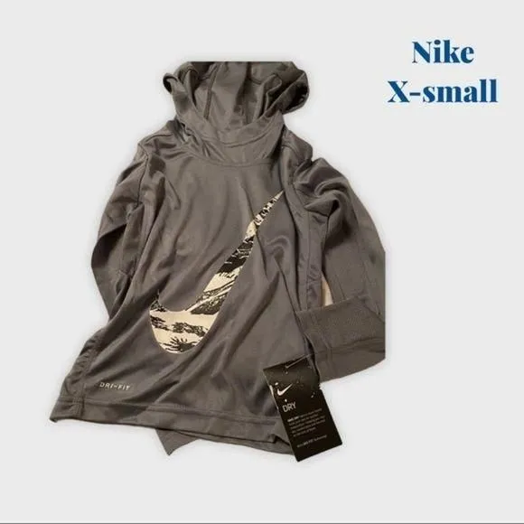 Listing Image Blurred Background
