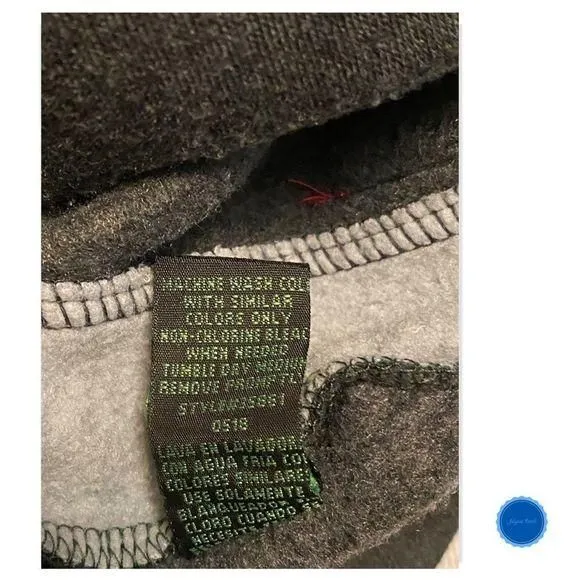Listing Image Blurred Background