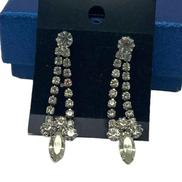 Product image for Vintage Clear Stone Chandelier Dangle Earrings Pierced Ears
