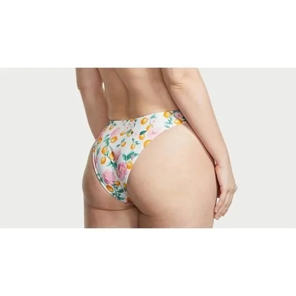 Listing Image Blurred Background
