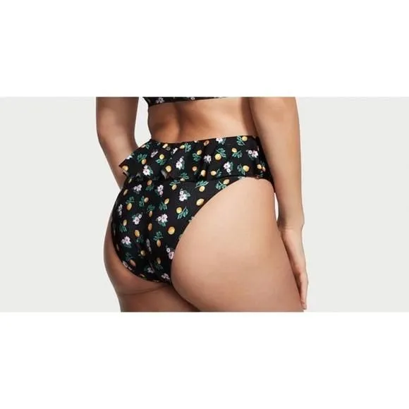Listing Image Blurred Background