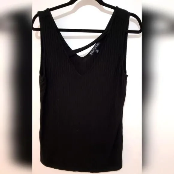 Product image for Mixed Threads by Stitch Fix size Large.      LTOP280
