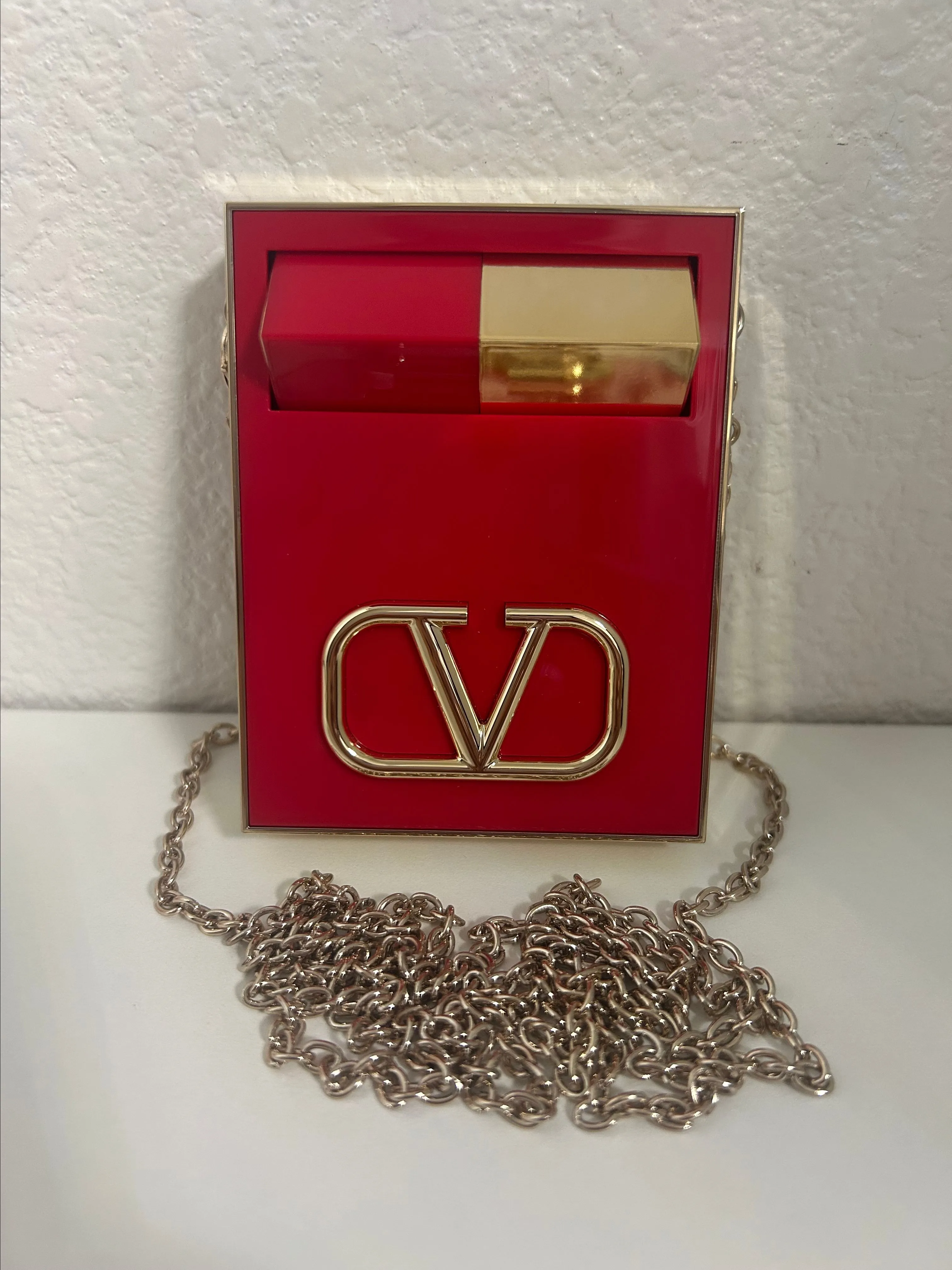 Brand New in Box Valentino Go-Clutch & Minirosso w/Crossbody