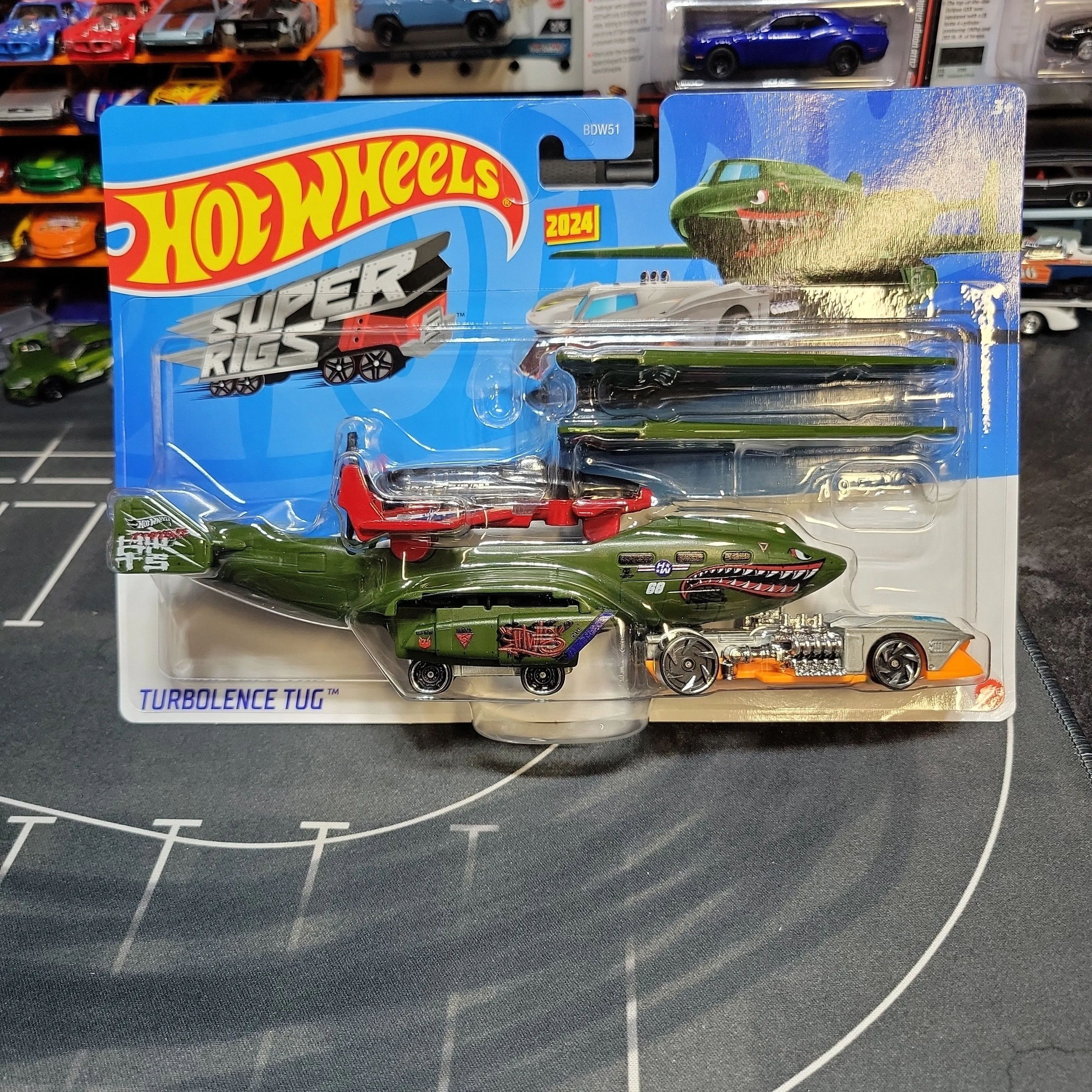 ミニカー Hot Wheels SUPER RIGS TURBOLENCE TUG Hot Wheels Super Rigs Turbolence Tug Diecast Car (Grey