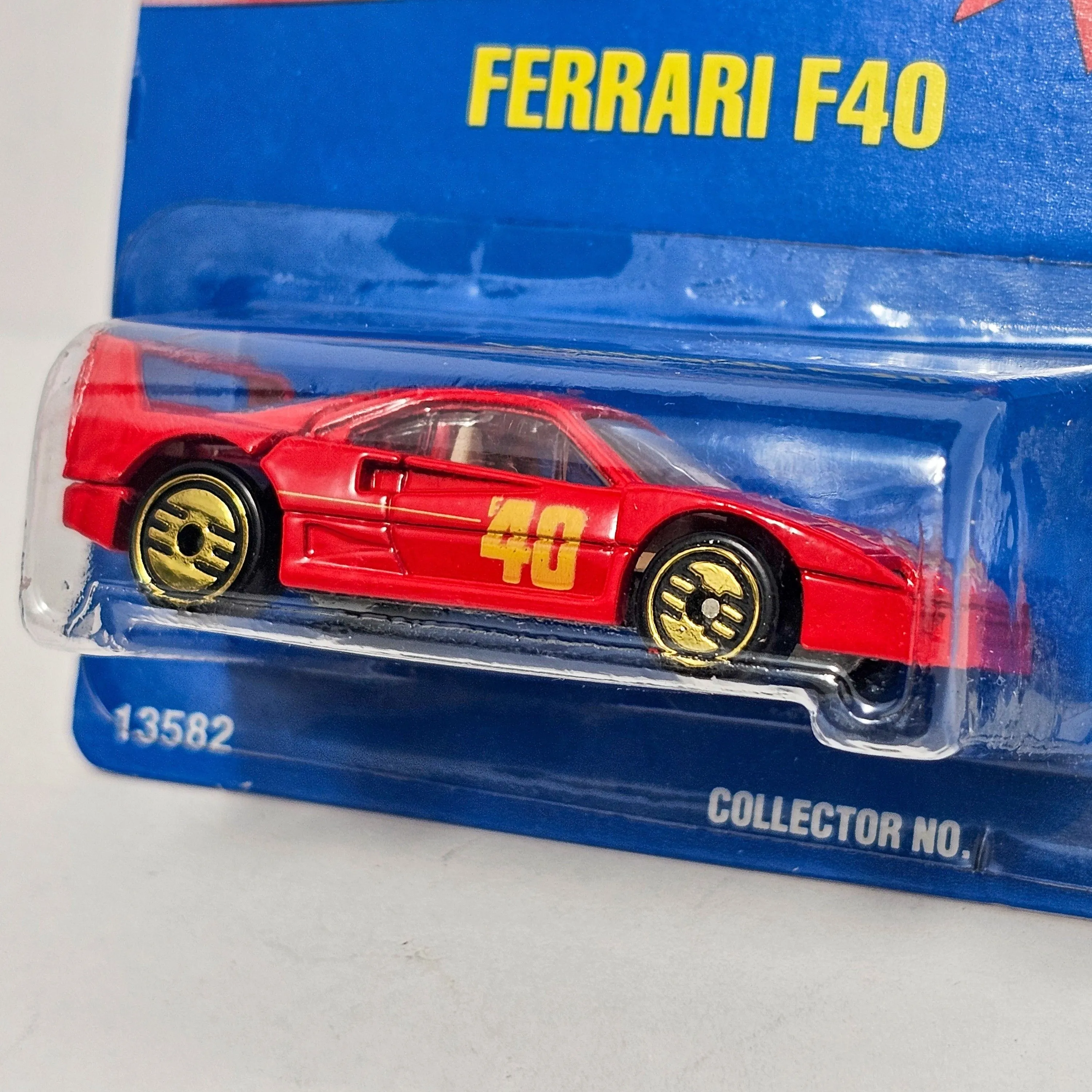 Hot Wheels Ferrari F40 Red W/ Gold UH, Gold Medal Speed