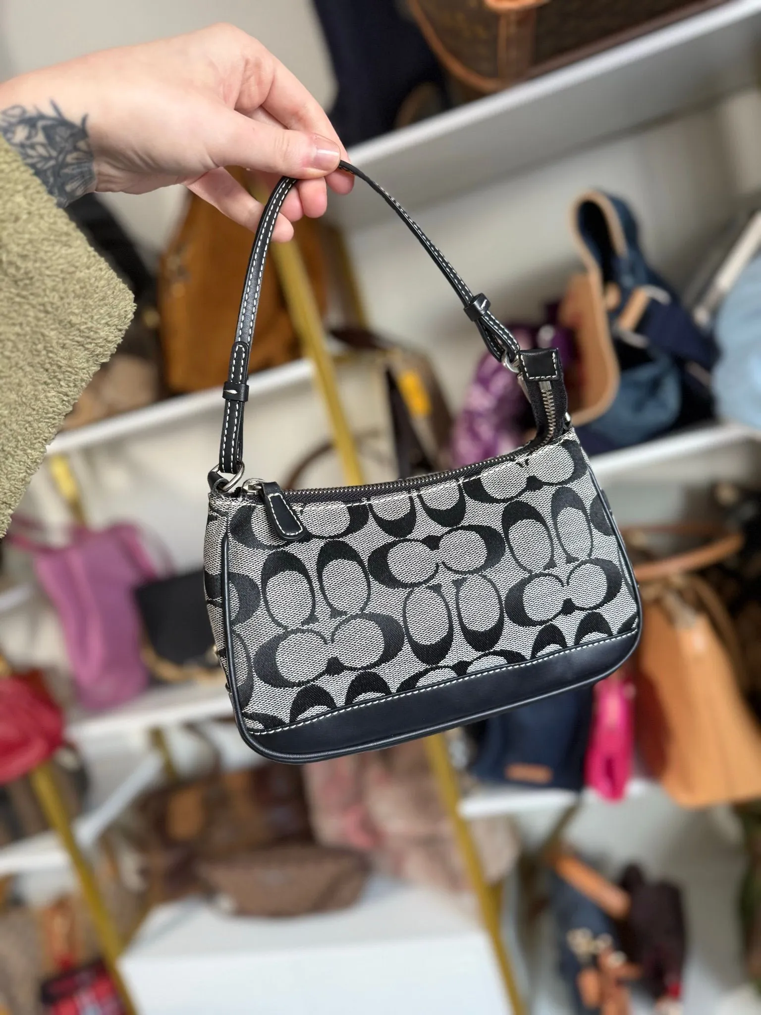 3XW) Coach 6094 Y2k signature Demi pouch bag · Whatnot: Shop, Sell