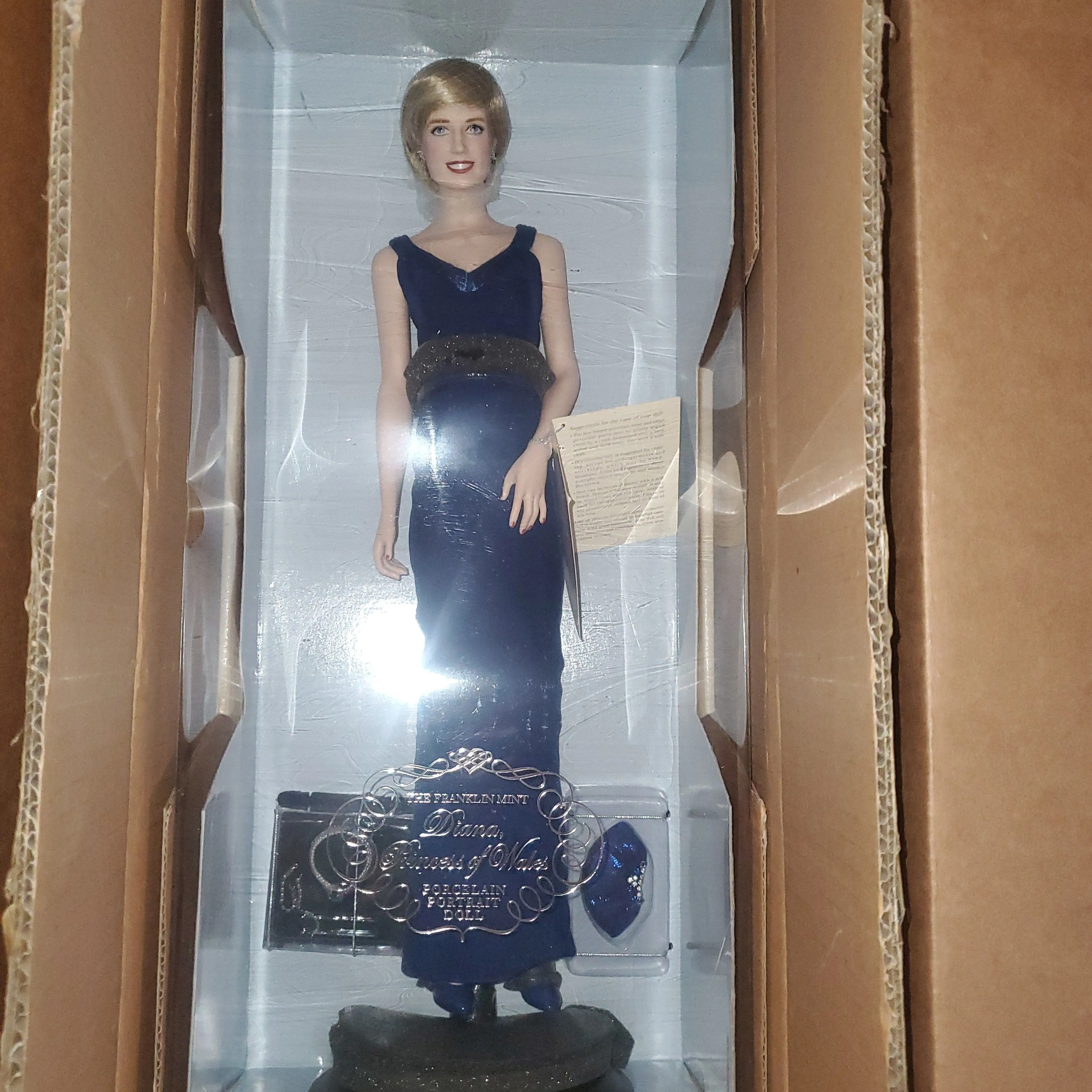 Franklin Mint Princess Diana Princess of Wales porcelain portrait Doll ·  Whatnot: Buy, Sell & Go Live